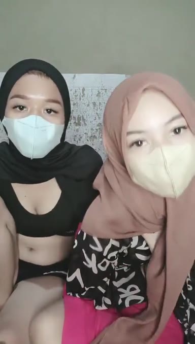 Bokep abg hijab hantam bapak kost