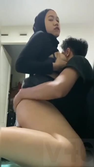Bokep Viral ABG Hijab Goyangan Asoii Banget