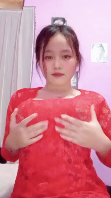 Pesona abg tobrut kebaya merah yang viral