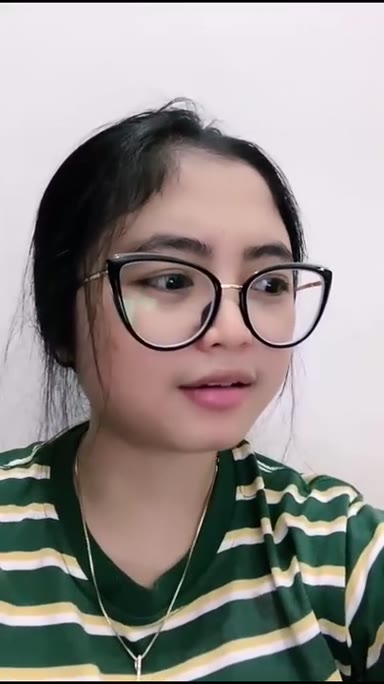 Abg kacamata mandi sekalian colmek